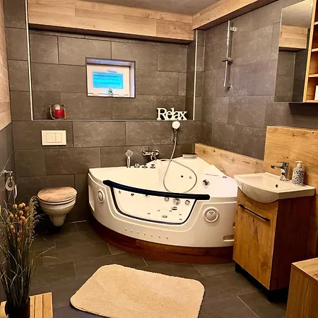 Oyado, Wellness, Bodensee, Badewannen Whirlpool, Ir Sauna, 3d Kamin, Grill, Japanisch Apartment *